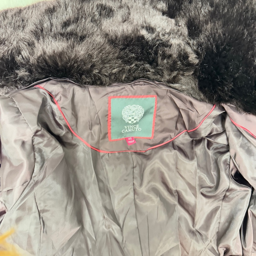 Vince Camuto Faux-Fur-Trim Zip-Pocket Puffer Coat size XS - Picture 10 of 10